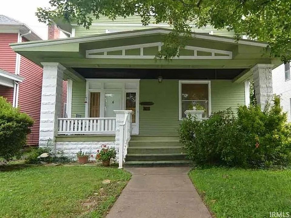 1st image of 823 E Chandler Ave