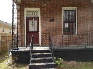 8518 Panola St, New Orleans, LA 70118