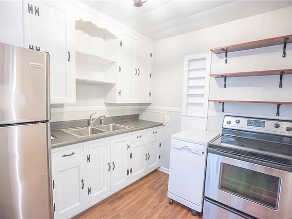 5th image of 1101 Dinwiddie Ave