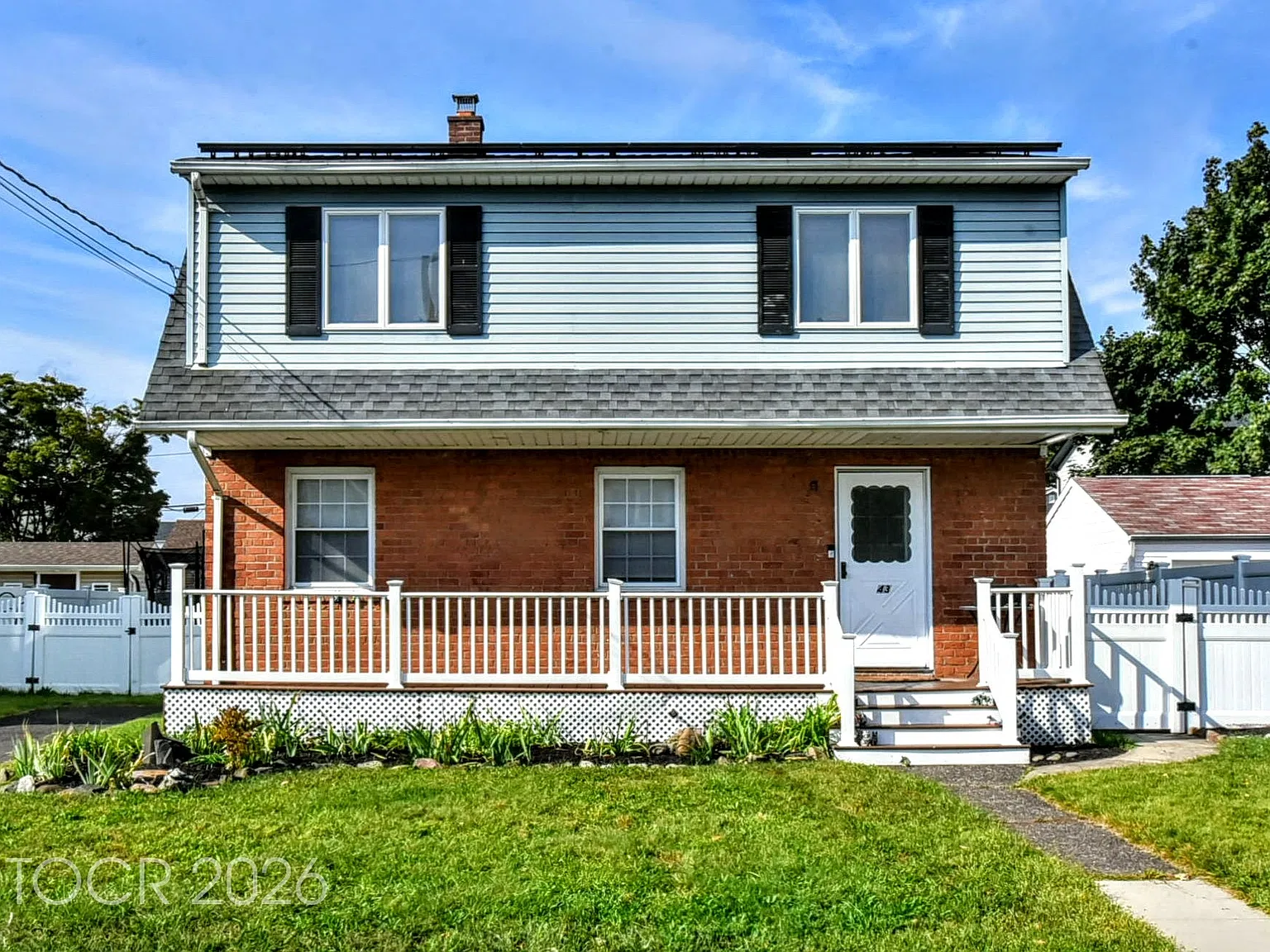 4 bed, $5,000 — Photo 3