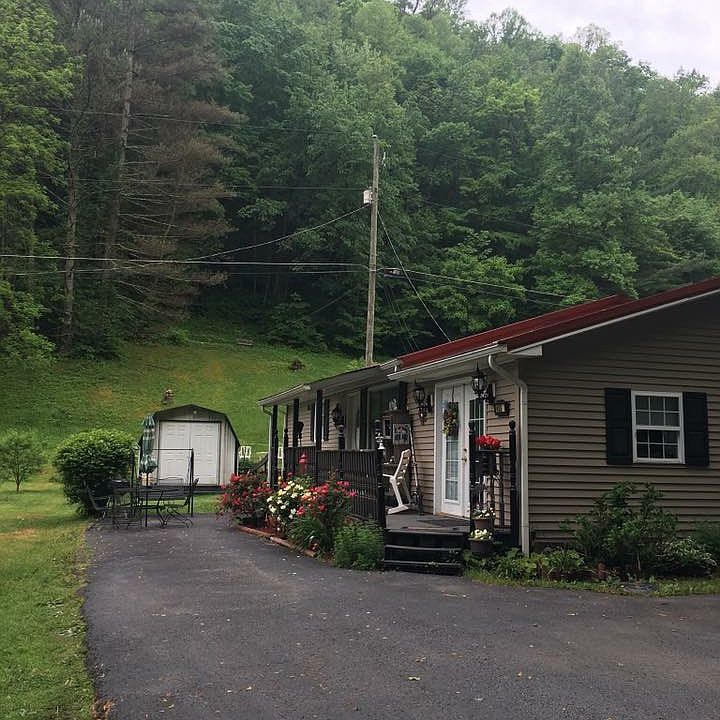 1st image of 45 Knob Fork St