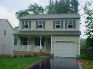 285 Parkerview St, Springfield, MA 01129