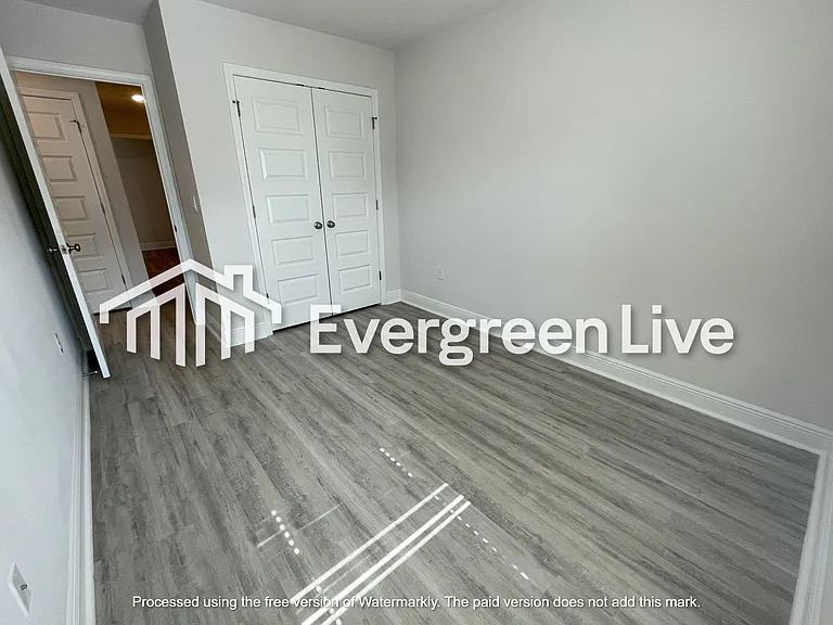 9843 Fowler Ave — Photo 25
