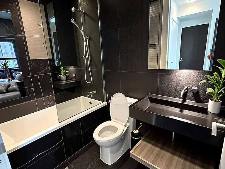 11 Yorkville Ave #5804 — Photo 7