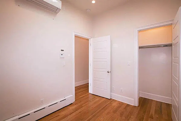 Rented by Standard Living Realty Inc | media 48