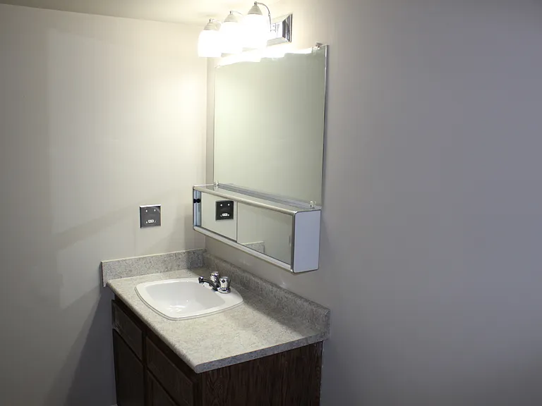 615 Confederation Dr — Photo 6