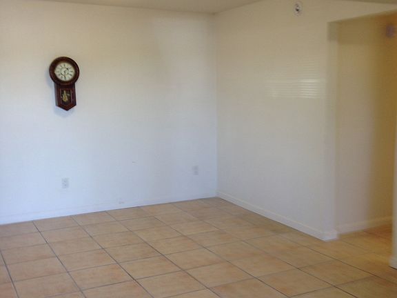 3rd image of 803 1/2 Monterey St