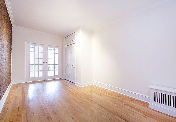 3rd image of 99 Wyckoff St APT 3R