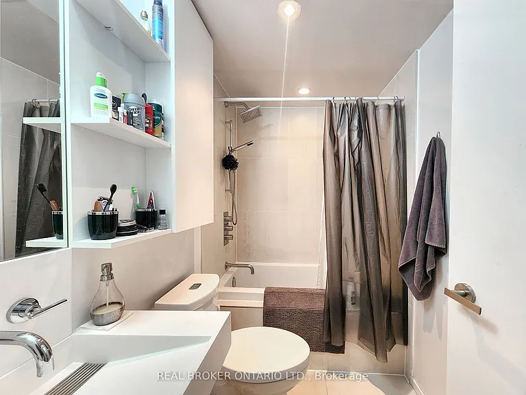5 Saint Joseph St #2803 — Photo 10