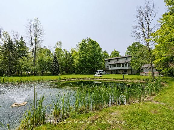 2nd image of 1033 Bruce Rd #9