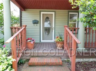 80 Davison Ave, Oceanside, NY 11572