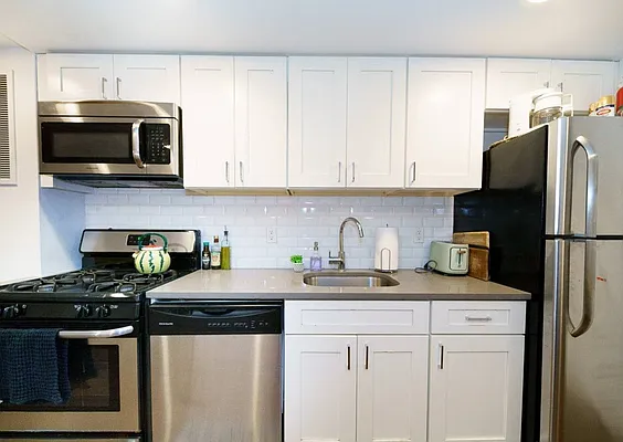 Rented by J R Daly & Sons | media 21