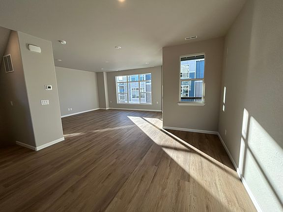 5th image of 2790 Soleil Hts