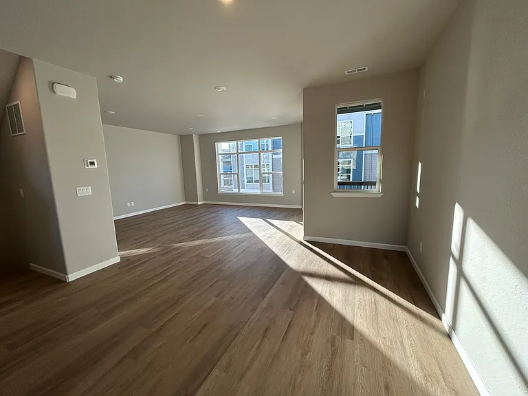 2790 Soleil Hts — Photo 5