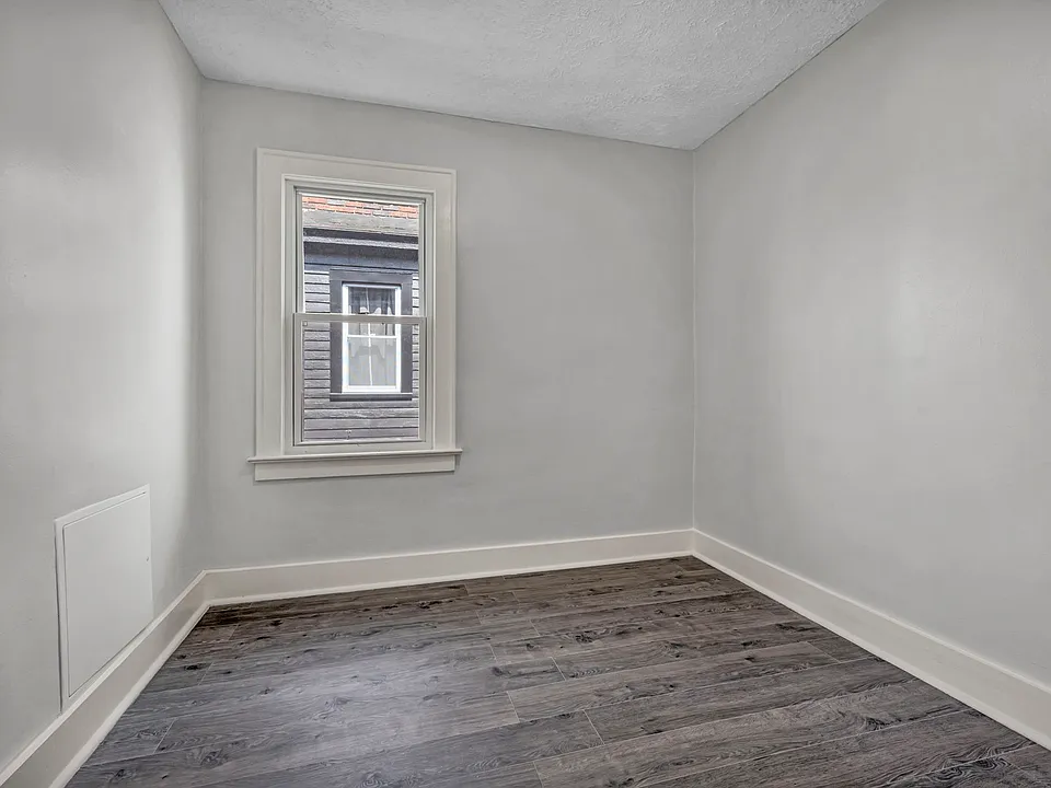3239 Sycamore Rd, Cleveland Heights_44_08012025