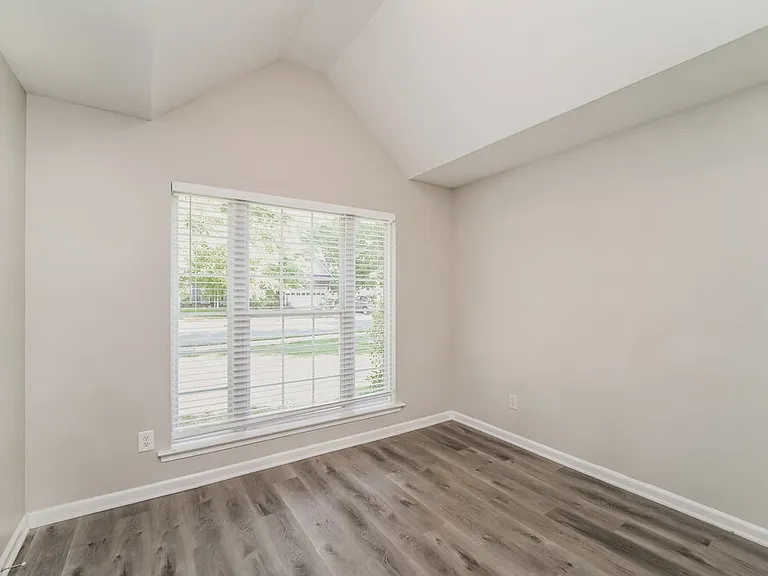4003 Enderbury Dr — Photo 11