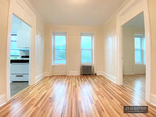 Rented by ZealEstate Group Inc | media 12