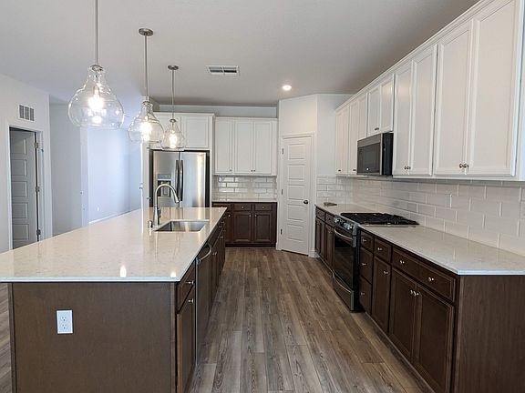 2nd image of 6413 E Giavanna Ave