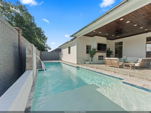 15653 Rose Meadow Dr, Baton Rouge, LA 70817