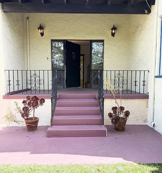 1861 W Mountain St — Photo 11