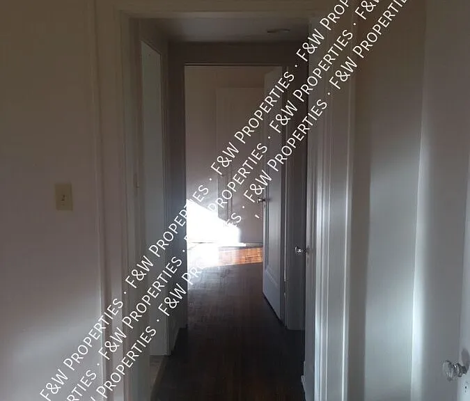 1544 E Broad St #305 — Photo 10