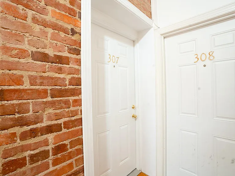 1314 14th St NW #307 — Photo 15