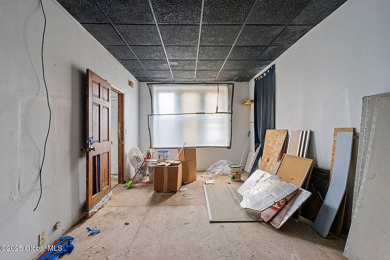 3rd image of 241 Delaware Avenue