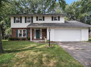3305 Saratoga Dr, Belleville, IL