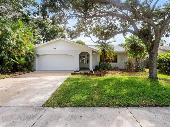 5619 Denver St NE, Saint Petersburg, FL 33703