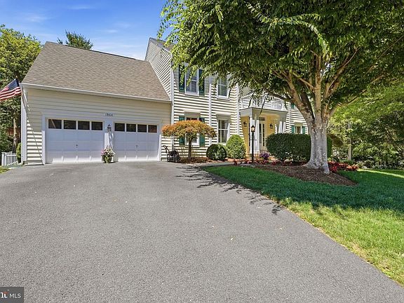 4th image of 13614 Weinstein Ct