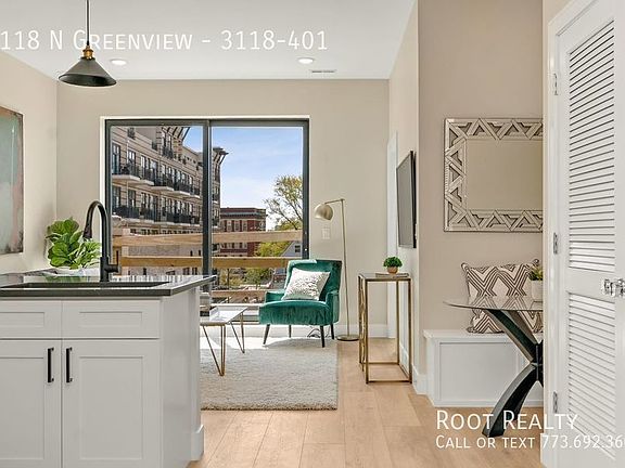 2nd image of 3118 N Greenview Ave #401