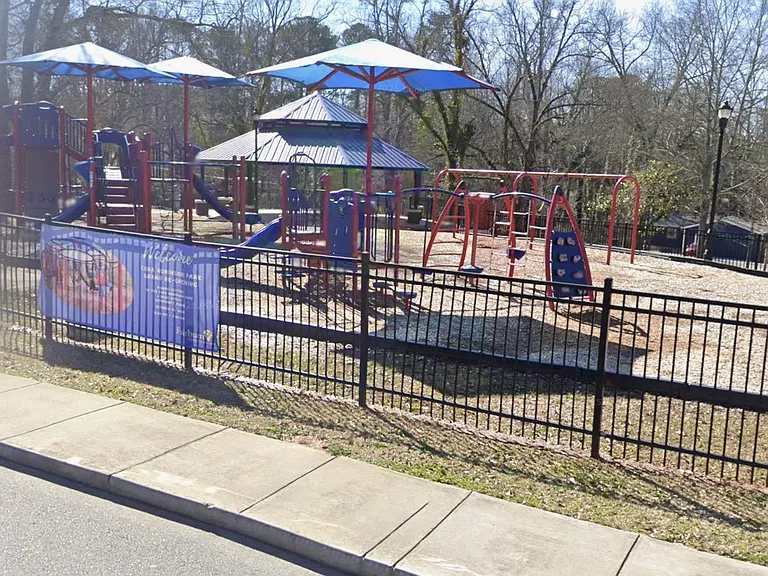 Playground for kids at walking distance
