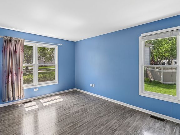 5th image of 6 Boulder Ridge Ct