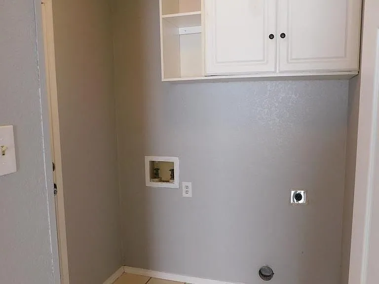 8232 Meadowbrook Dr — Photo 88