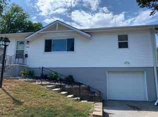 5636 N 69th Ave, Omaha, NE 68104