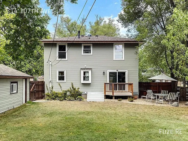 314 107th Ave NE — Photo 36