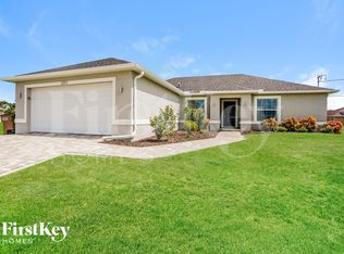 2013 Embers Pkwy W, Cape Coral, FL 33993