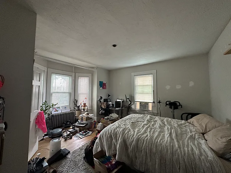 51 College Ave #1 — Photo 24