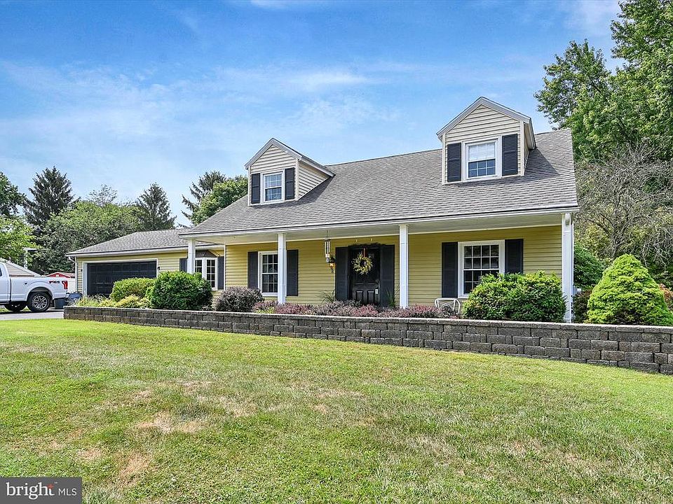 1st image of 48 Covington Dr