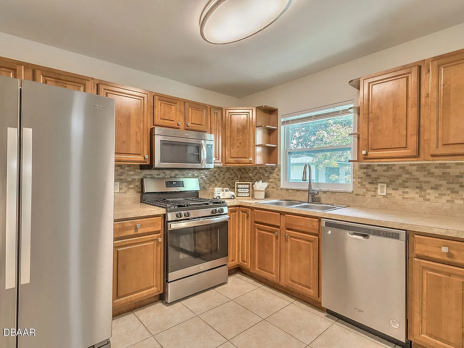 3 bed, 2.5 bath, 1790 sqft, $2,250 — Photo 4
