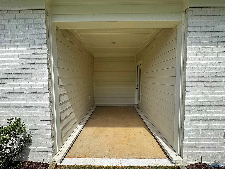 634 Town Madison Blvd — Photo 37