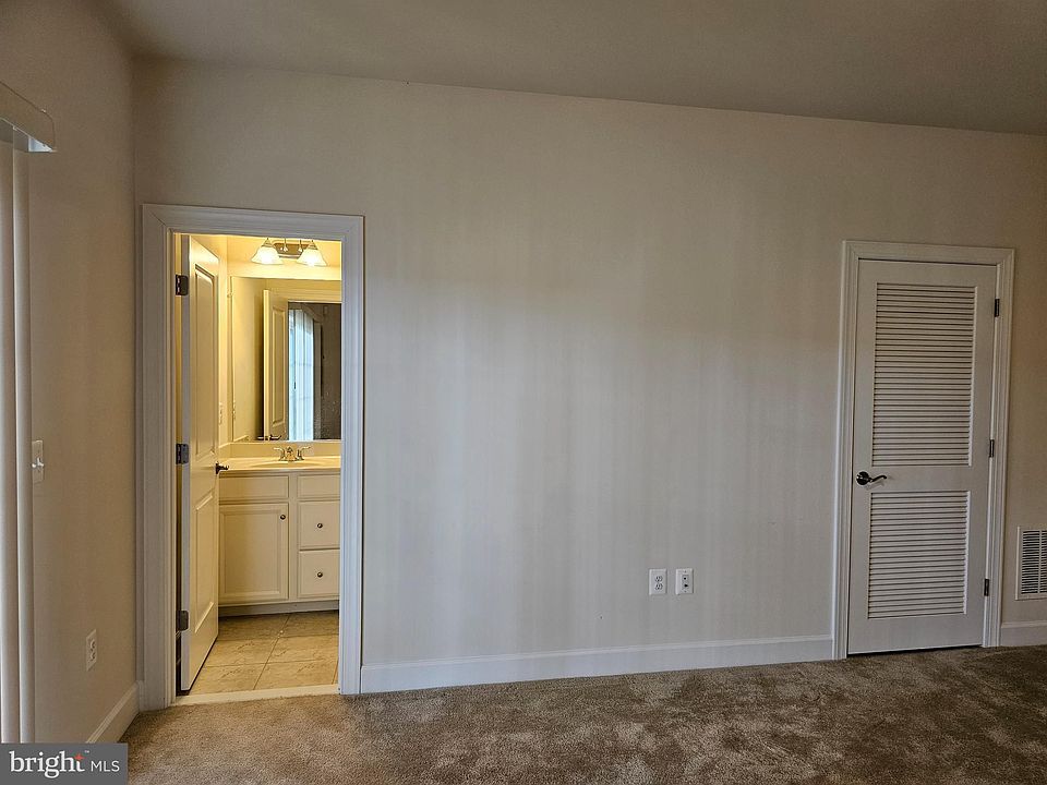 1st image of 6028 Camerons Ferry Dr
