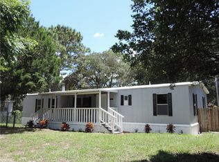 12124 Twin Lake Dr, New Port Richey, FL 34654