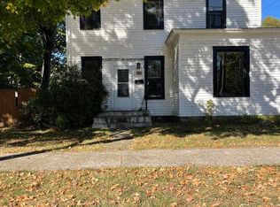 111 W Armitage St, Three Rivers, MI 49093