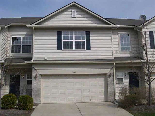 7043 Gavin Dr photo 1