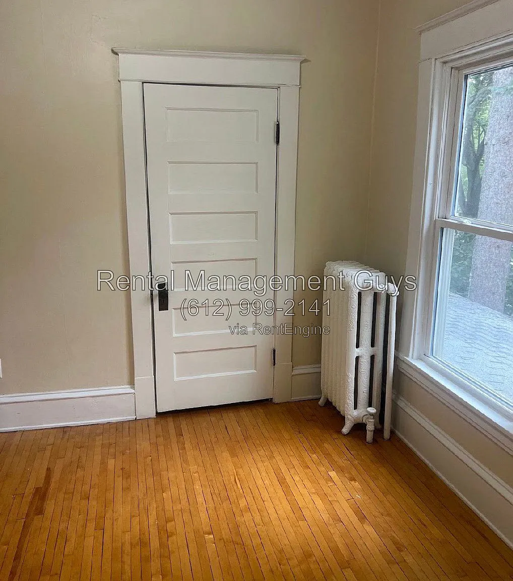 3 bed, 2.0 bath, $2,400 — Photo 4