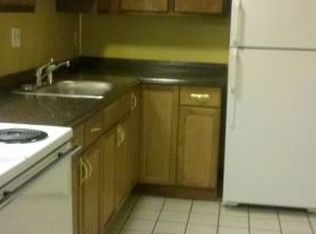 180 Highland St APT 42, Brockton, MA 02301