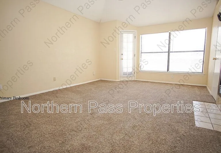 424 Cutler Pl — Photo 17