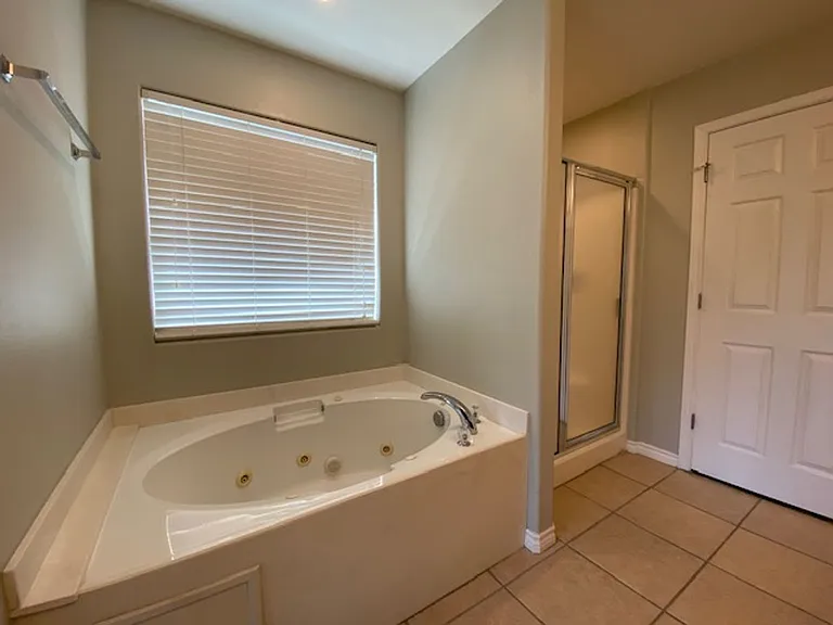 8226 Excalibur Rd — Photo 31
