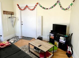 207 N Pinckney St #2, Madison, WI 53703